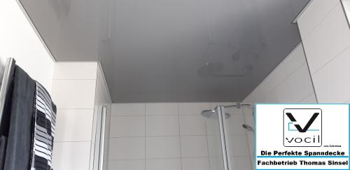 B067